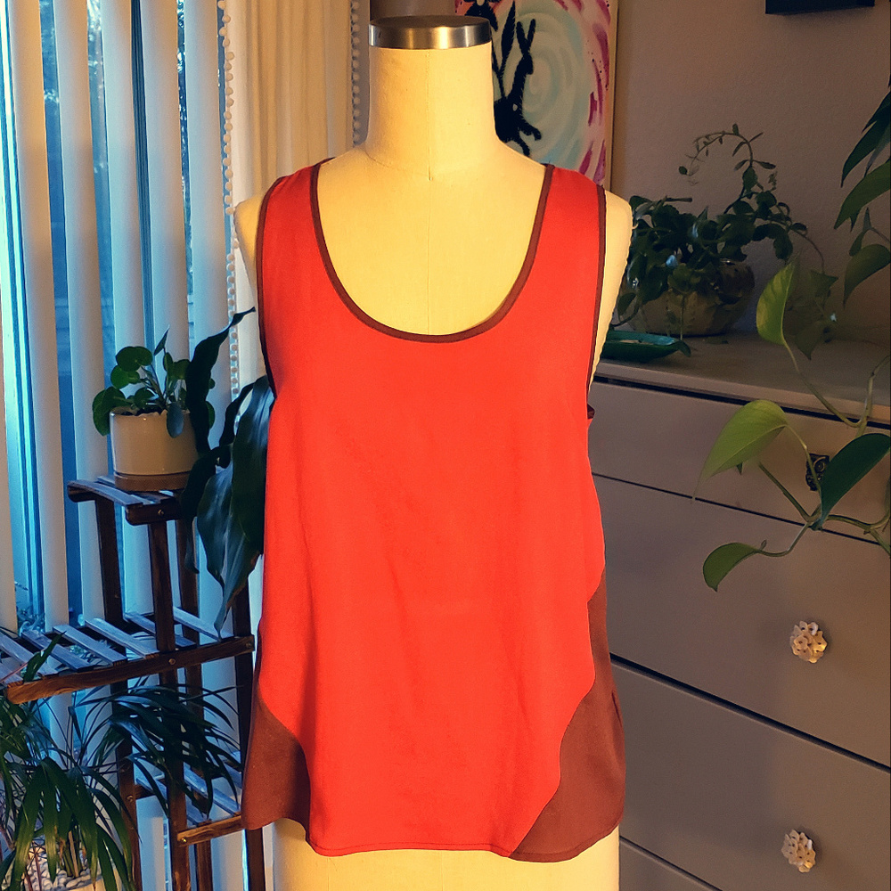 Red Tank w/ Geometric Detail